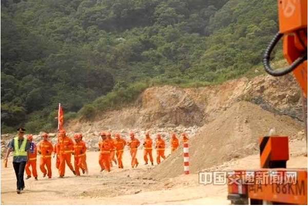 1506998929539137.jpg 圖片關鍵詞